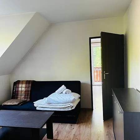 Nad Grajcarkiem Kır Evi